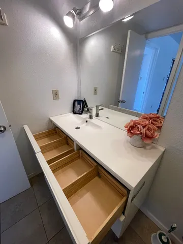 $1,350 | 1514 Parker Lane, Unit 110, Austin, TX 78741