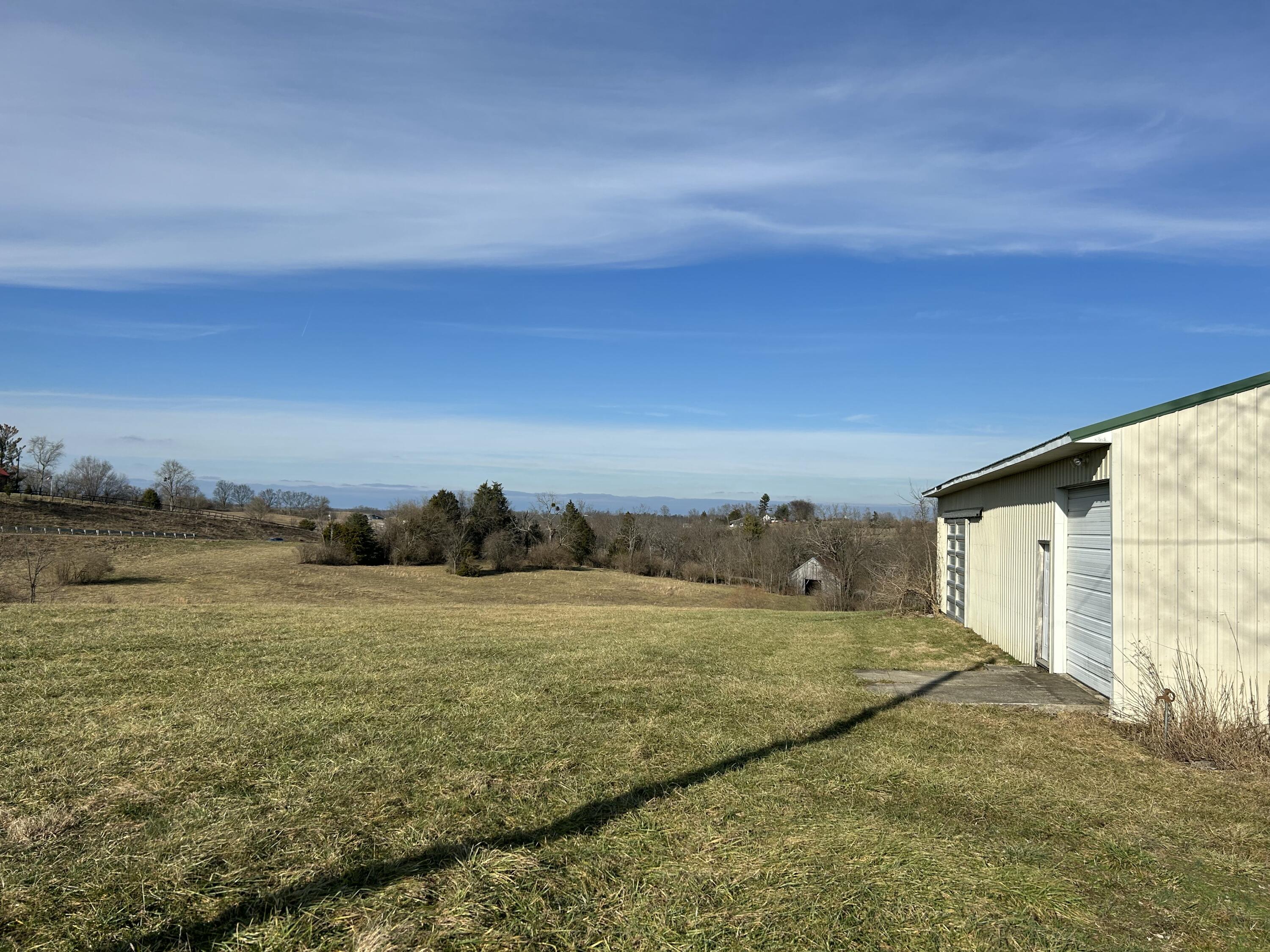 2189 Millersburg Road Paris, KY 40361 - Photo 2 of 19 IMG_0487