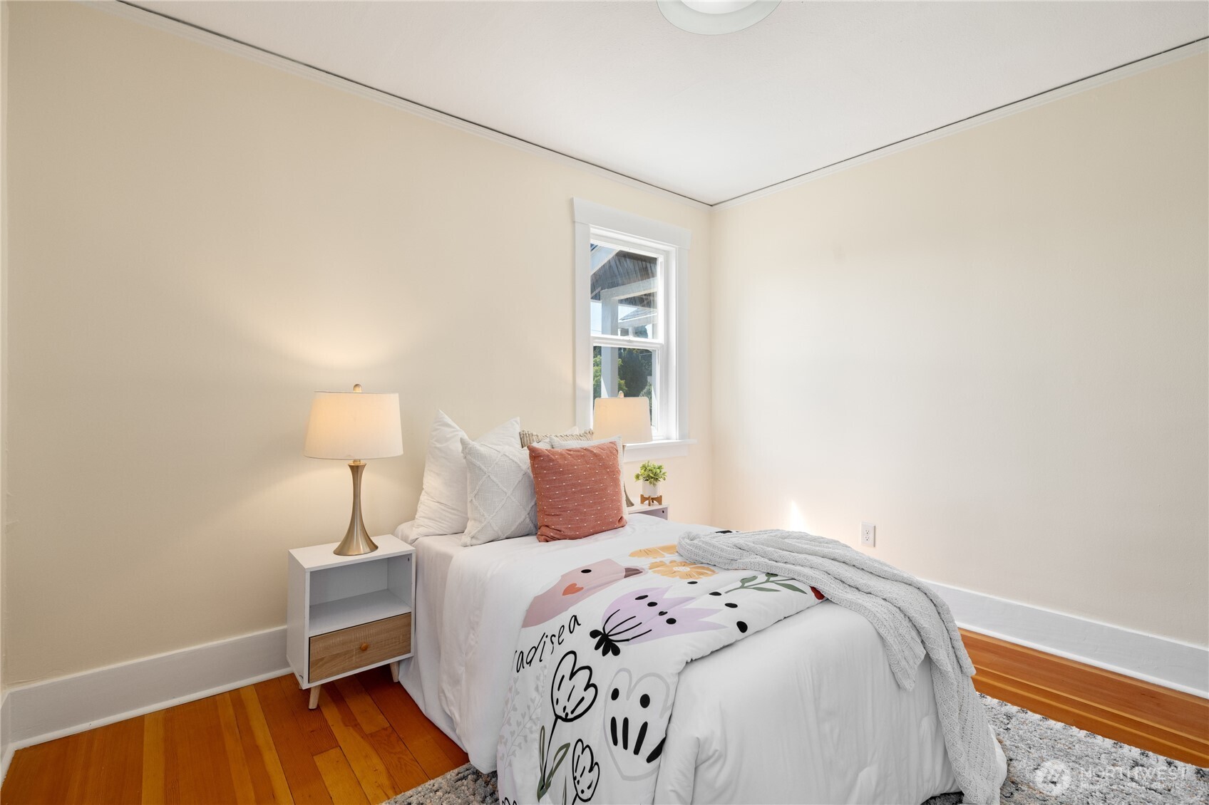 4407 Southwest Juneau Street Seattle, WA 98136 - Photo 13 of 32 Gallery Image 13