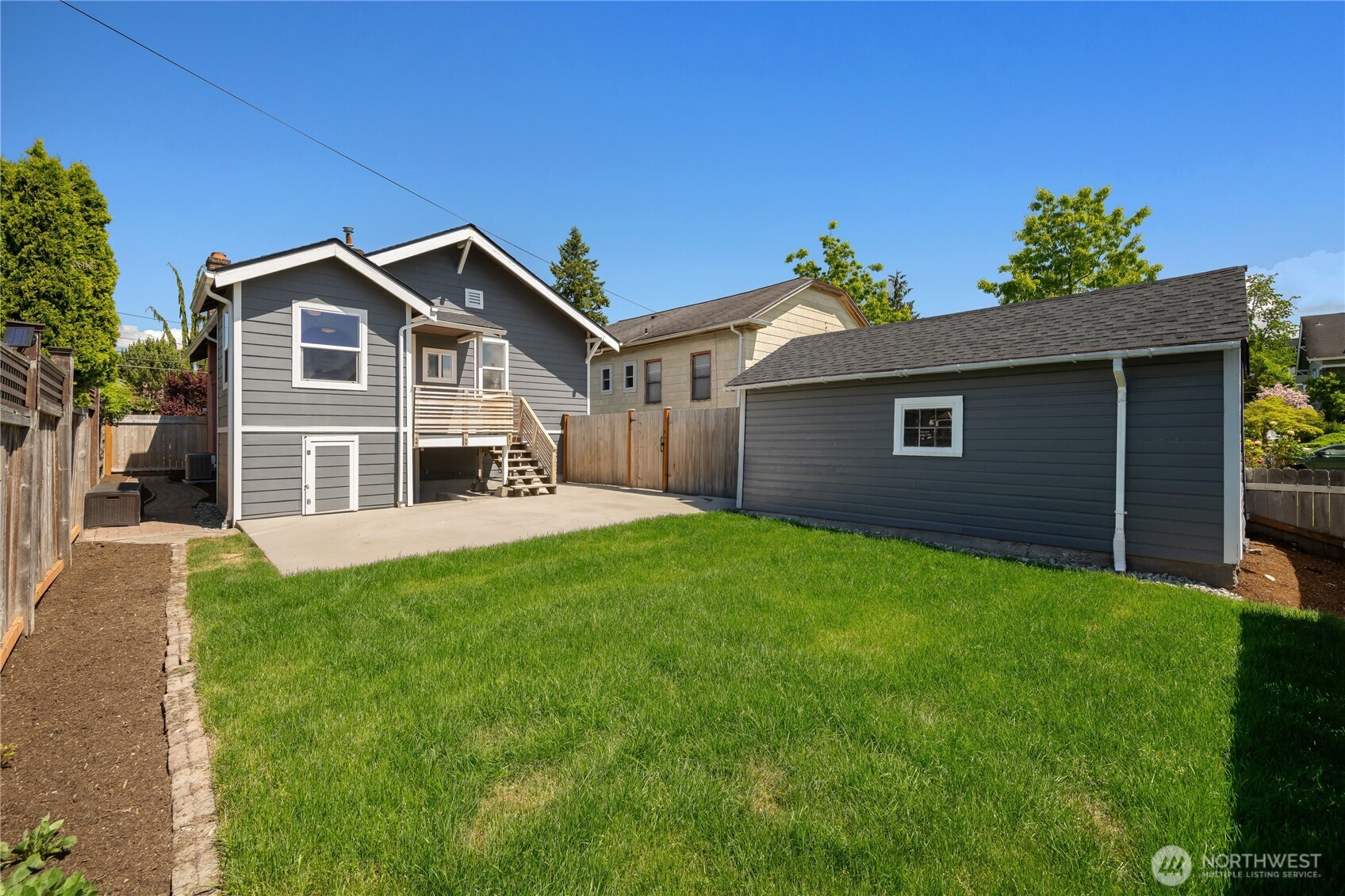 4407 Southwest Juneau Street Seattle, WA 98136 - Photo 28 of 32 Gallery Image 28