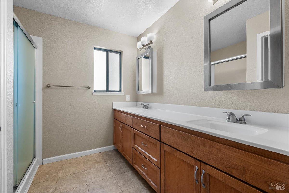 1938 Gambels Way Santa Rosa, CA 95403 - Photo 10 of 19