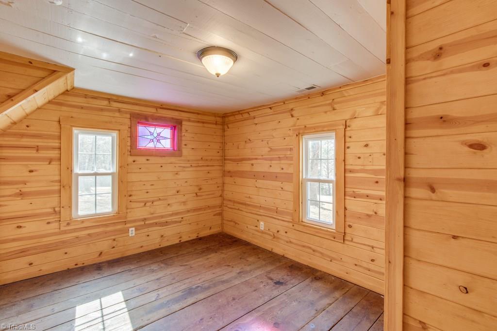 3744 Apperson Road East Bend, NC 27018 - Photo 20 of 30 Gallery Image 20