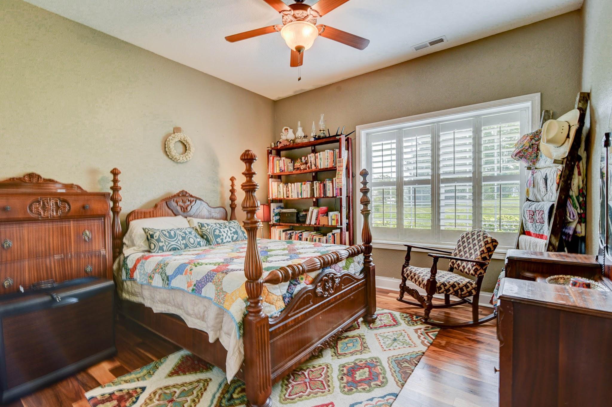 4309 Harris Road Knoxville, TN 37918 - Photo 20 of 29 E9C2A0D9-512D-43D6-AE1D-8461C7BD2937