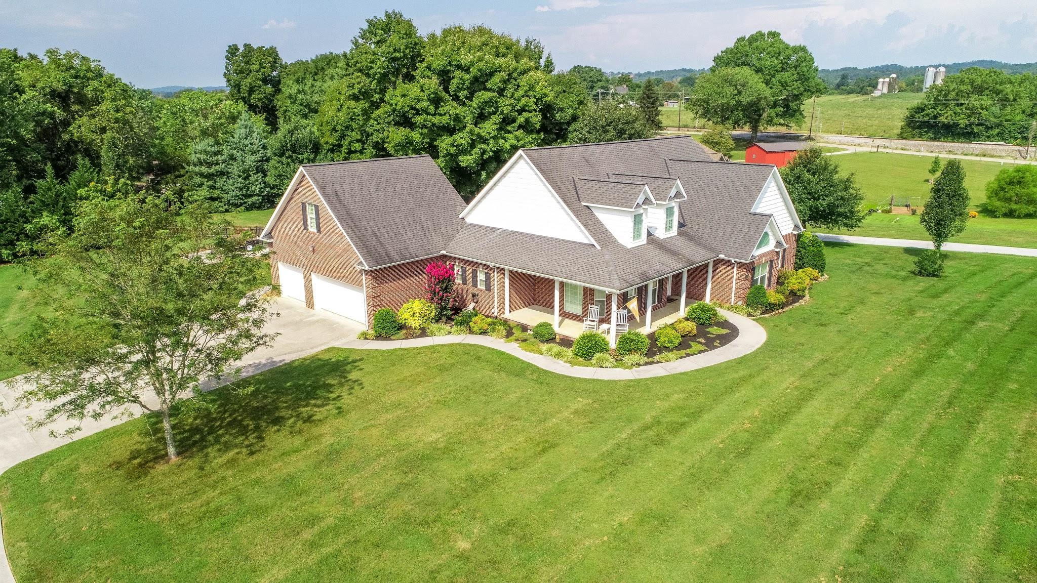 4309 Harris Road Knoxville, TN 37918 - Photo 27 of 29 110B2B9B-756F-466A-87CA-E2B178CCC356