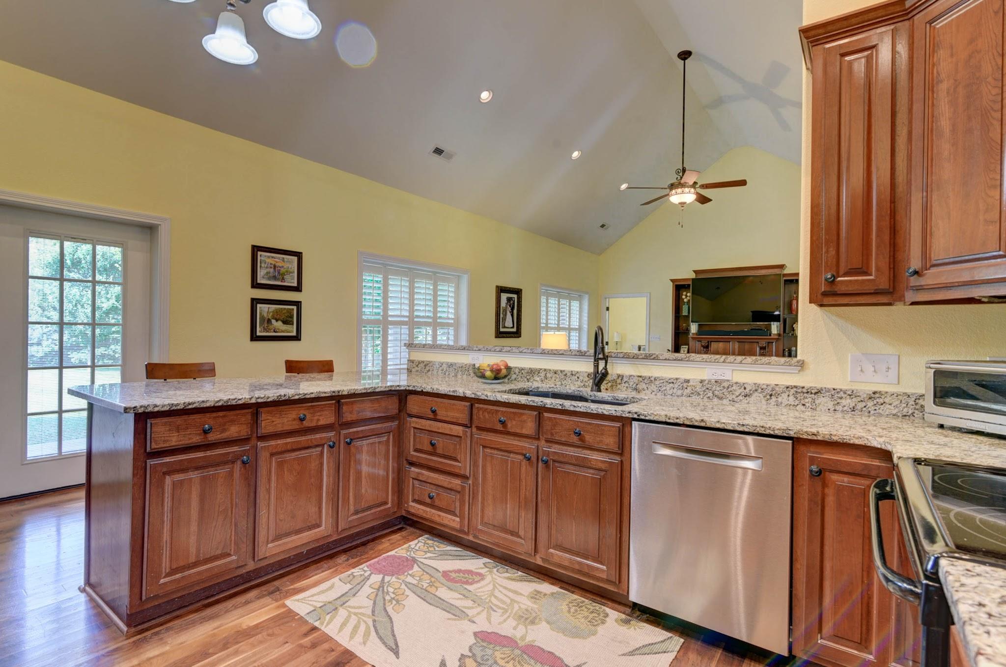 4309 Harris Road Knoxville, TN 37918 - Photo 9 of 29 BF7225C5-6B54-4EC5-B05F-FD4E2C9C31E3