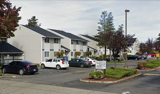 $805 | 2745 Warner Avenue, Enumclaw, WA 98022