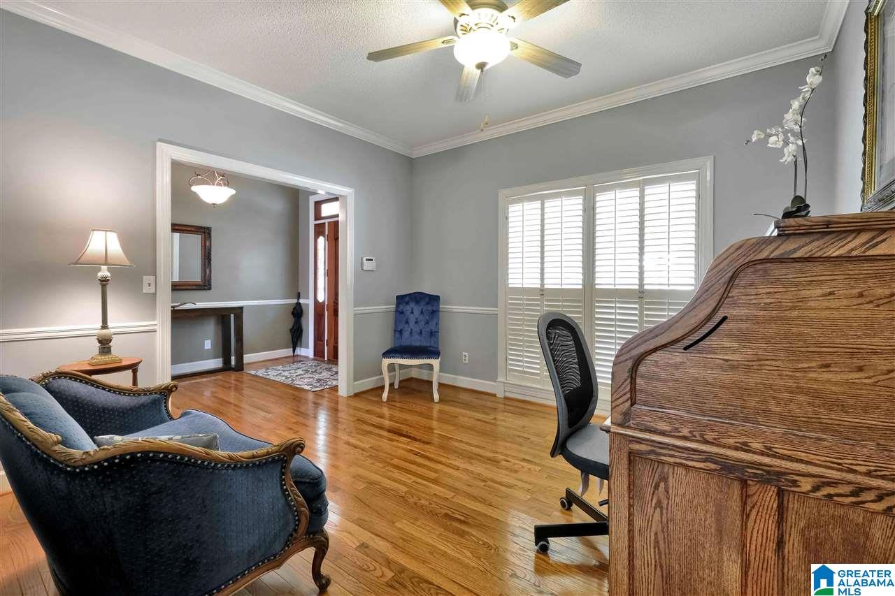 151 Huntington Trace Anniston, AL 36207 - Photo 4 of 33