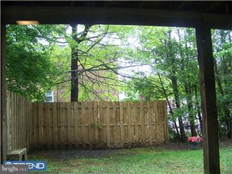 3419 Lester Road Philadelphia, PA 19154 - Photo 2 of 12 Exterior Back