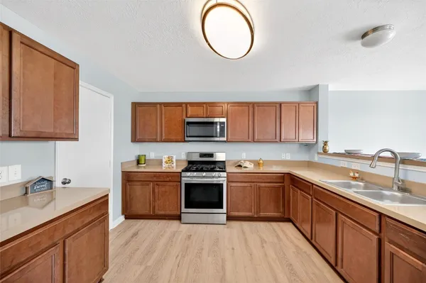 $245,000 | 1010 Larks Trace Lane, Houston, TX 77090