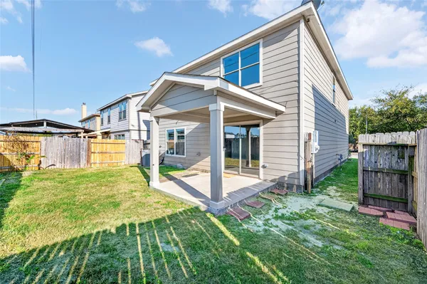 $245,000 | 1010 Larks Trace Lane, Houston, TX 77090