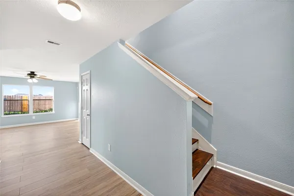 $245,000 | 1010 Larks Trace Lane, Houston, TX 77090