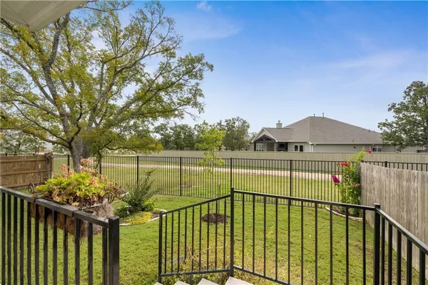 $2,495 | 242 Krupp Avenue, Liberty Hill, TX 78642