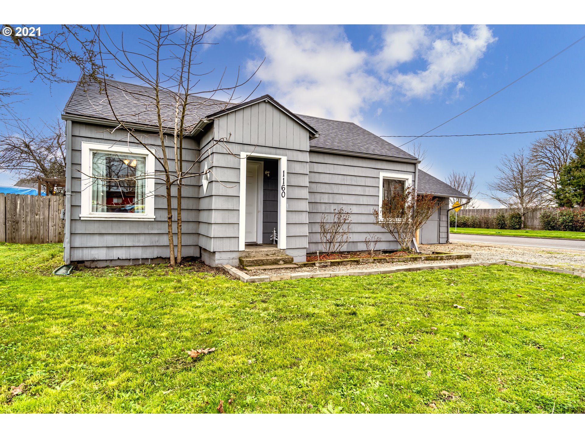 1160 28th Street Springfield, OR 97477 - Photo 1 of 23