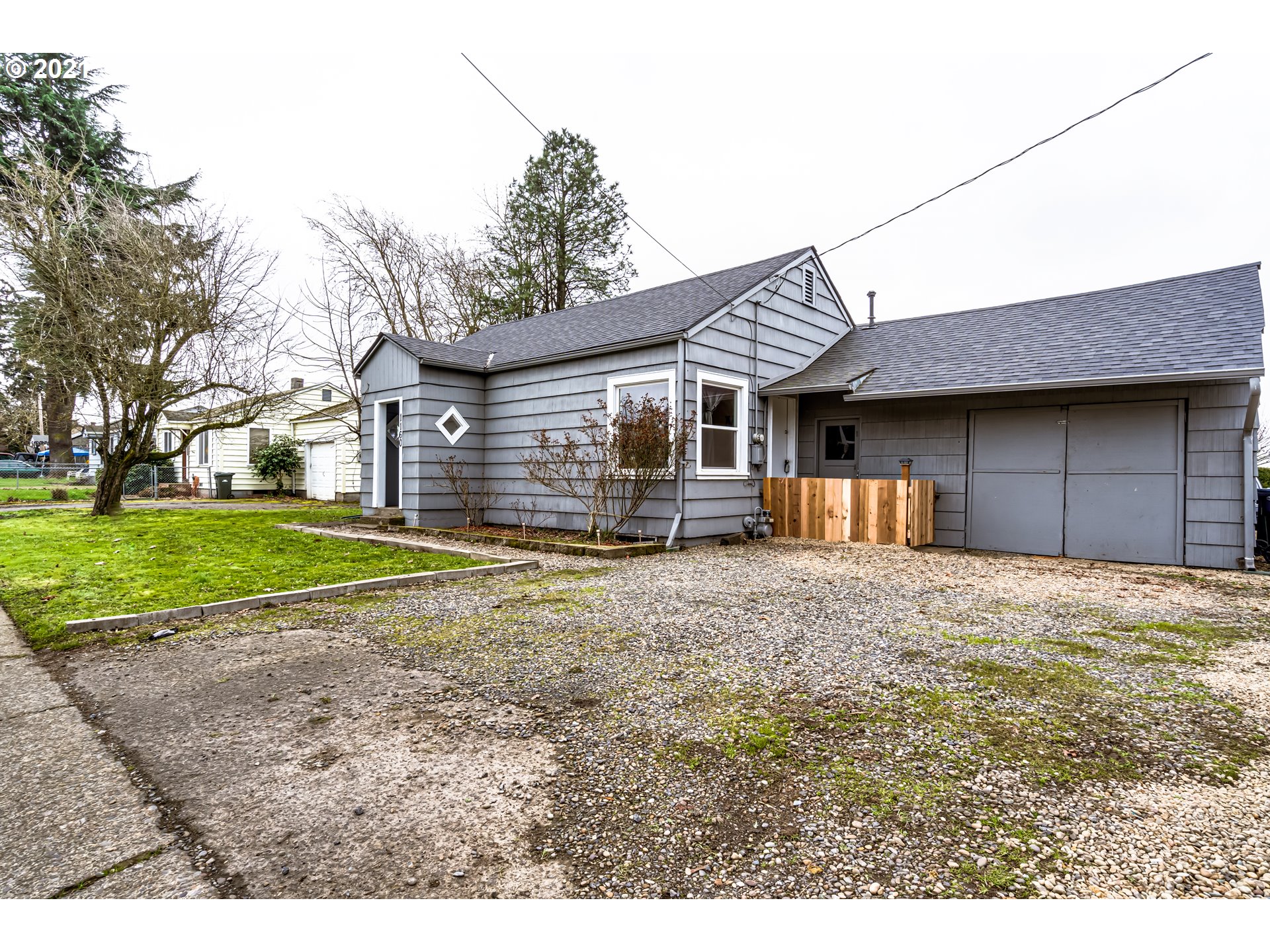 1160 28th Street Springfield, OR 97477 - Photo 3 of 23