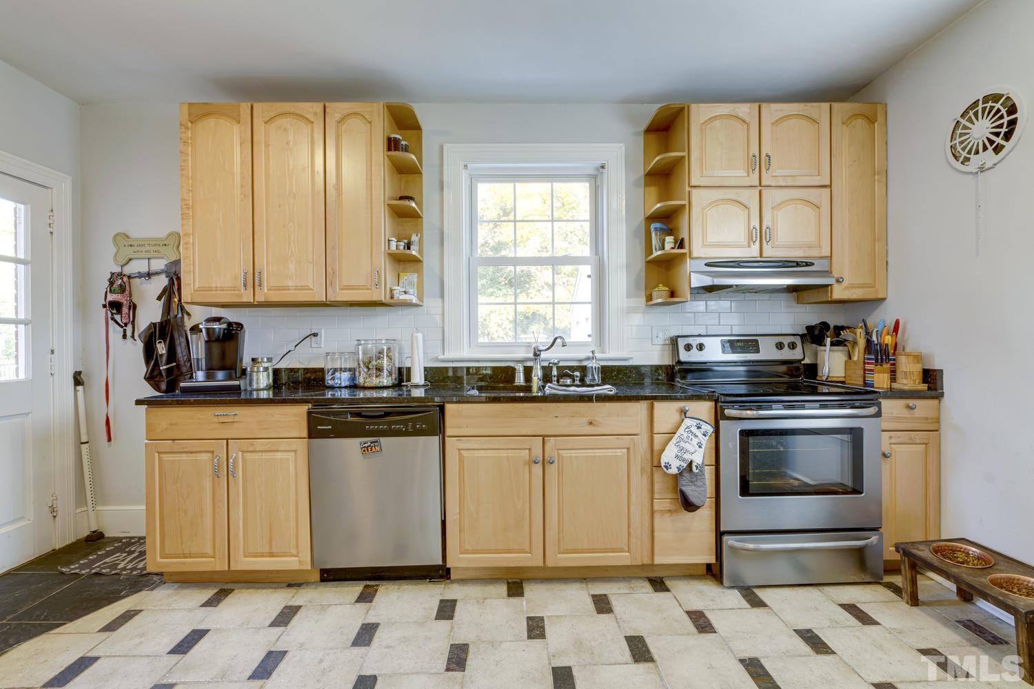 404 Old Post Road Erwin, NC 28339 - Photo 10 of 30 Gallery Image 10