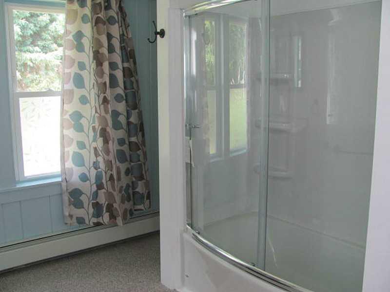 1148 Farmington Falls Road Farmington, ME 04938 - Photo 17 of 33 Master Bath/Spa. Curved glass shower...