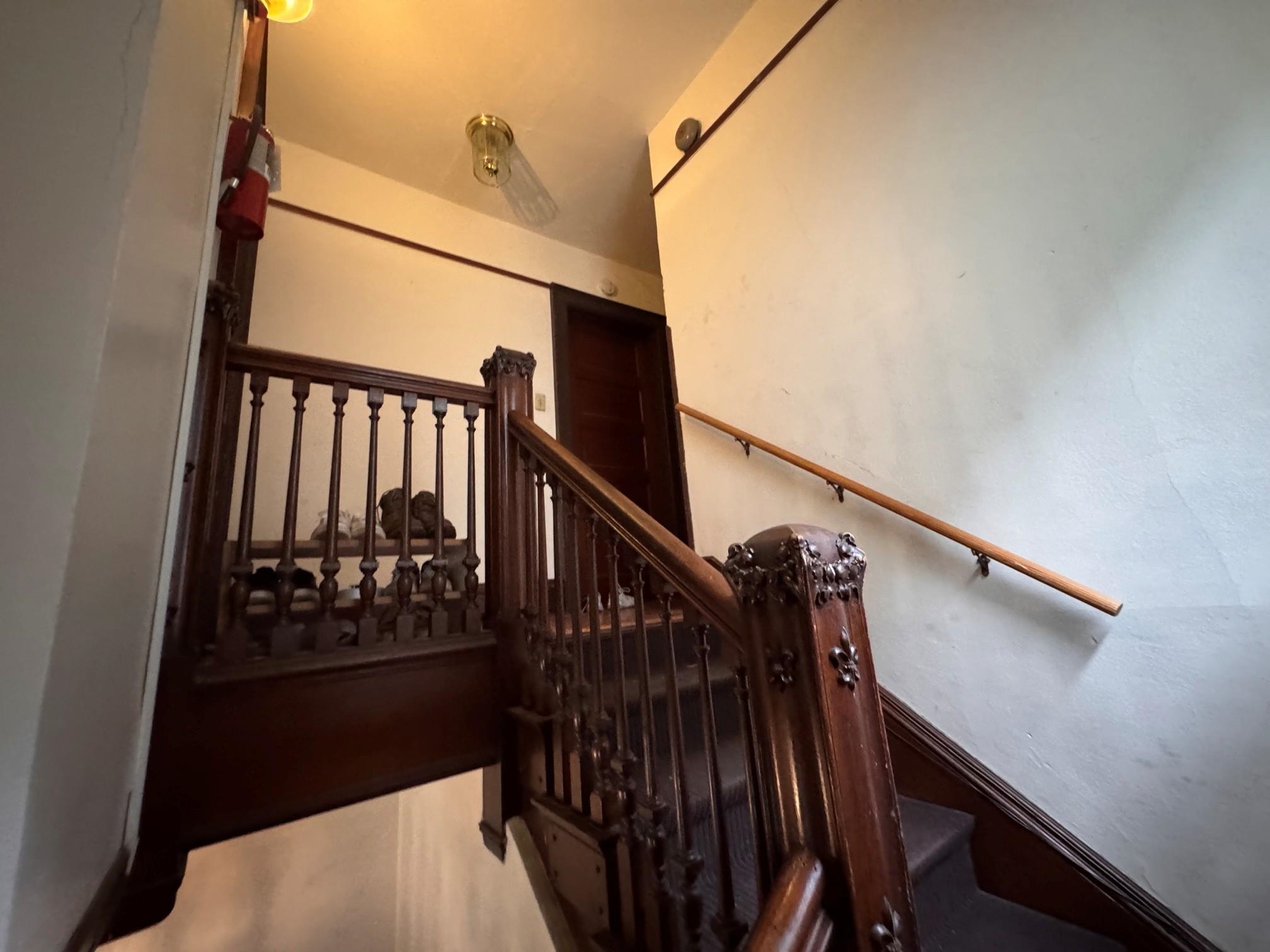 928 Spaight Street Madison, WI 53703 - Photo 8 of 19