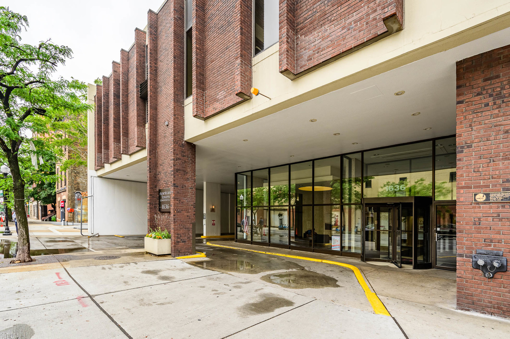 1636 North Wells St Unit 3306  