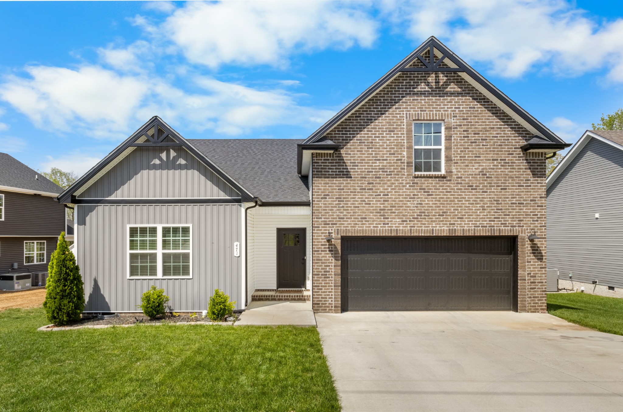 471 Hawkins Road Clarksville, TN 37040 - Photo 2 of 40