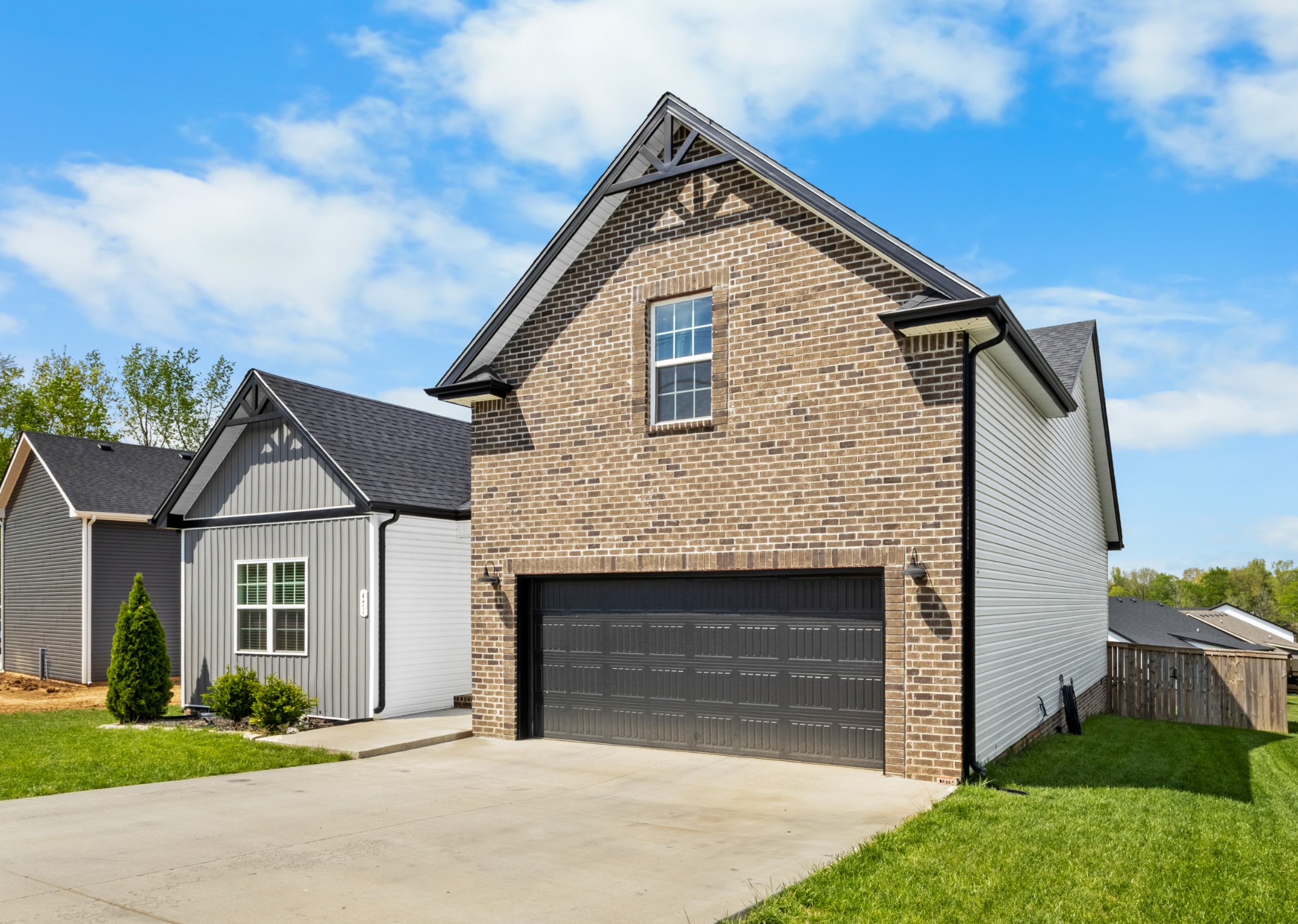 471 Hawkins Road Clarksville, TN 37040 - Photo 3 of 40