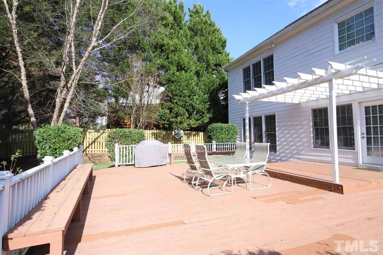 8801 Valley Springs Place Raleigh, NC 27615 - Photo 5 of 30 Gallery Image 5