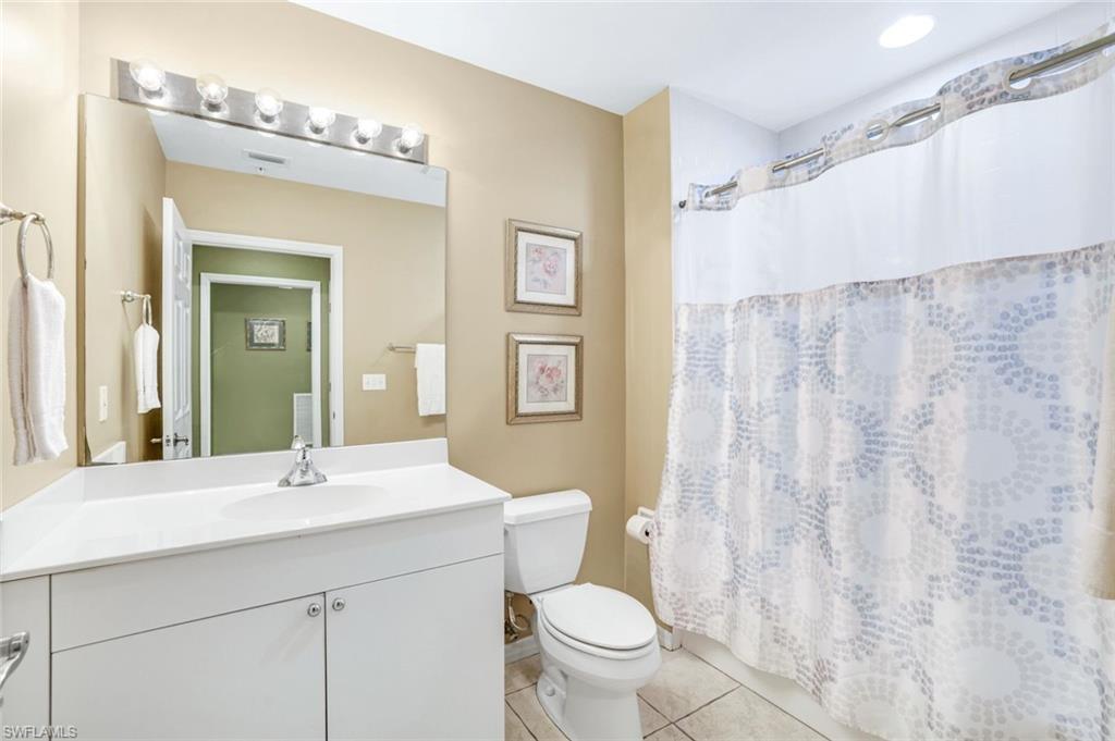 460 Launch Circle, Unit 202 Naples, FL 34108 - Photo 15 of 27