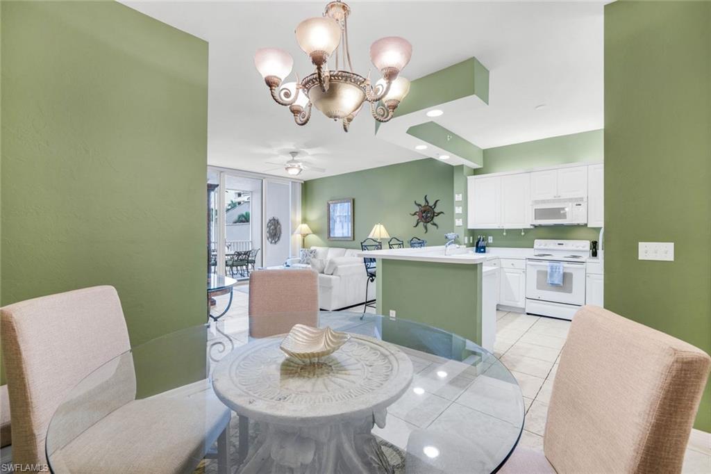 460 Launch Circle, Unit 202 Naples, FL 34108 - Photo 8 of 27