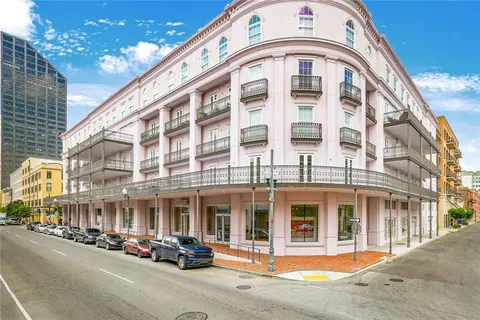 $799,900 | 700 Magazine Street, Unit 515, New Orleans, LA 70130