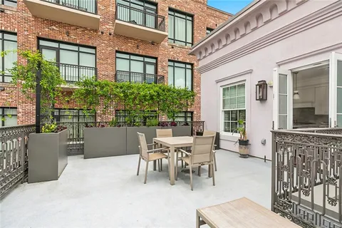 $799,900 | 700 Magazine Street, Unit 515, New Orleans, LA 70130