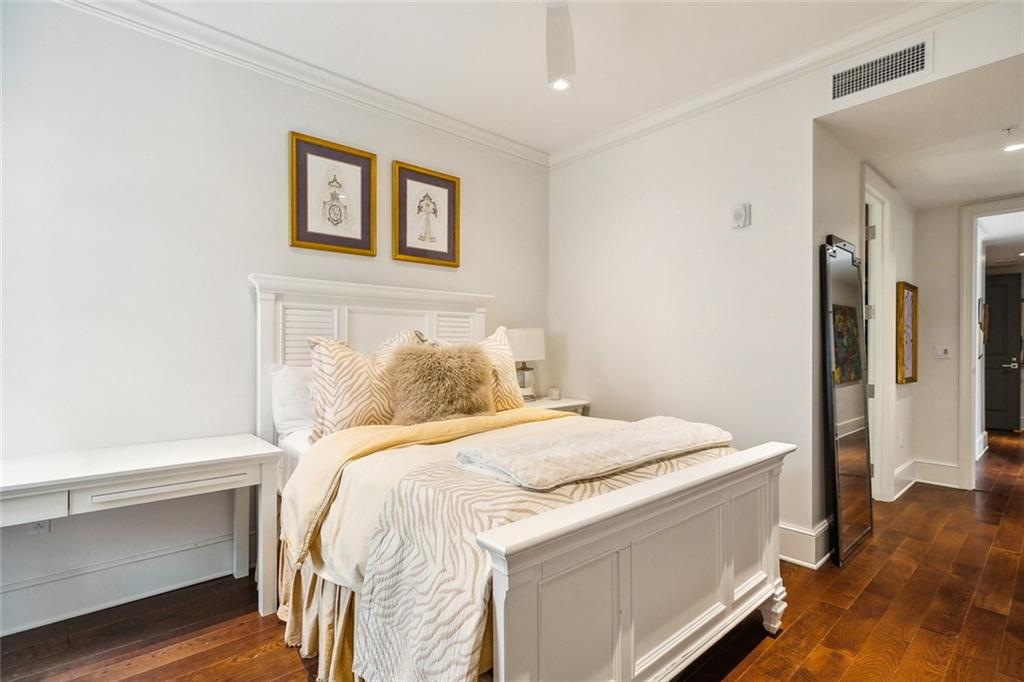 700 Magazine Street, Unit 515 New Orleans, LA 70130 - Photo 21 of 33