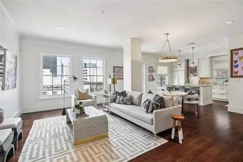 $799,900 | 700 Magazine Street, Unit 515, New Orleans, LA 70130