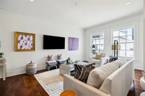 $799,900 | 700 Magazine Street, Unit 515, New Orleans, LA 70130