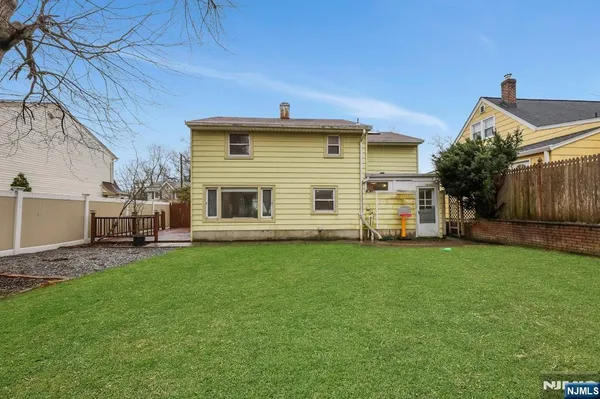 $3,500 | 95 Grove Street, Waldwick, NJ 07463