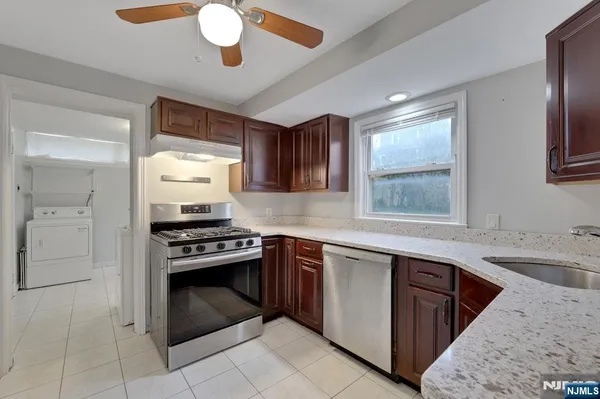 $3,500 | 95 Grove Street, Waldwick, NJ 07463