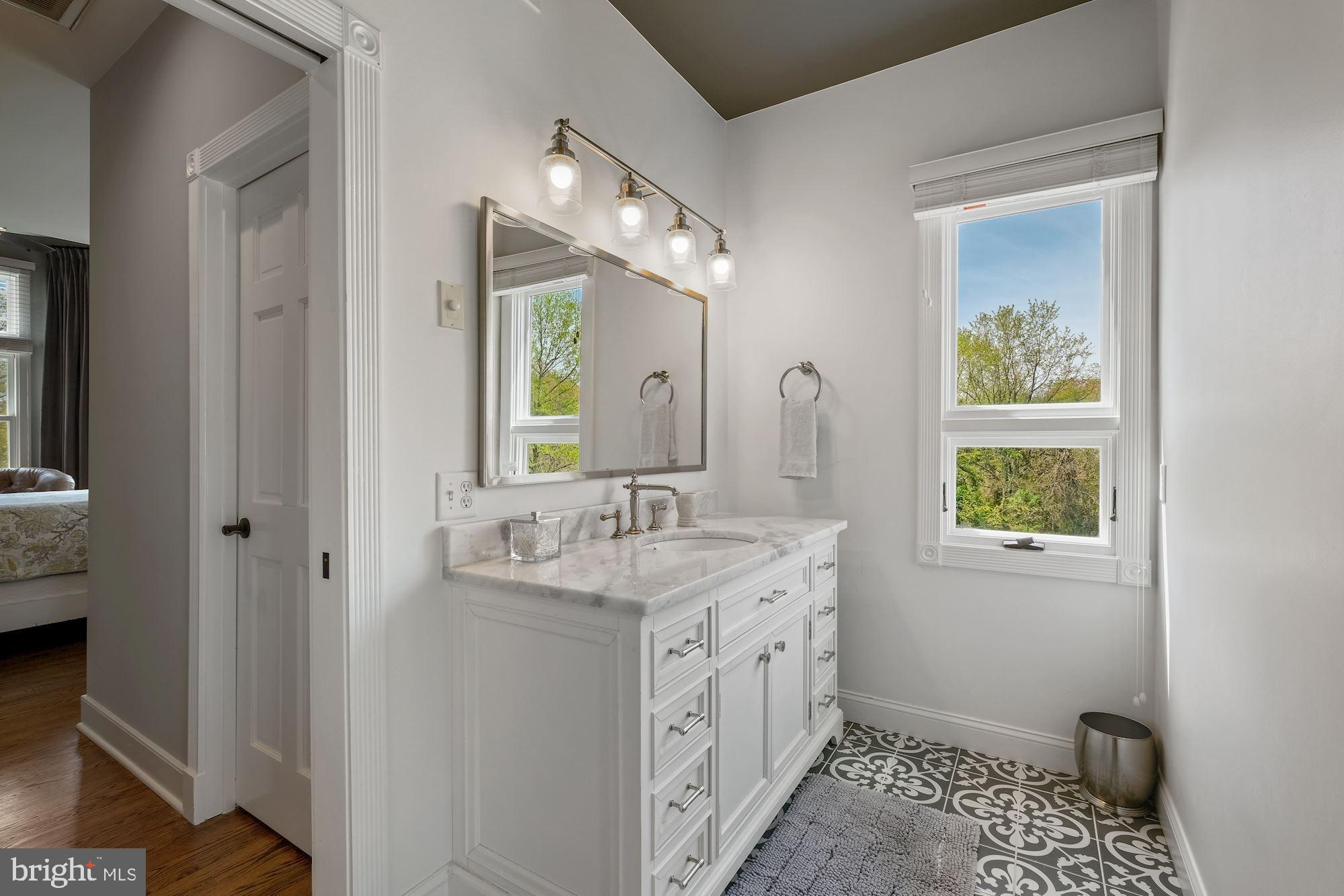 2680 Daisy Road Woodbine, MD 21797 - Photo 25 of 51 Owners suite bath upper-level