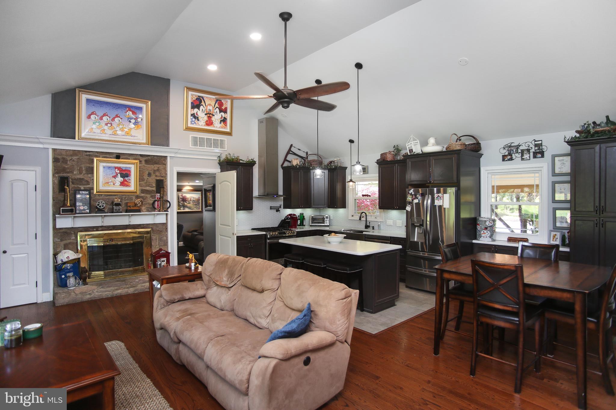 6771 Chapel Road New Hope, PA 18938 - Photo 9 of 27 Family Room/Kitchen