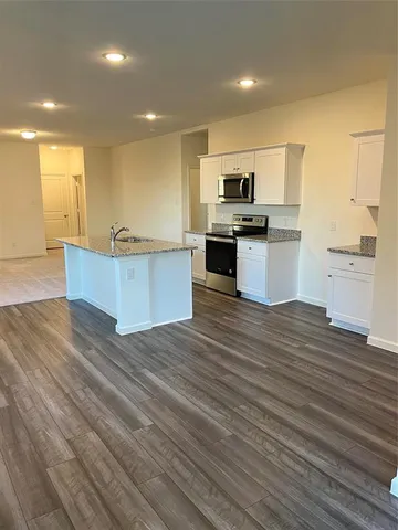 $1,800 | 620 Delaware Avenue, Princeton, TX 75407