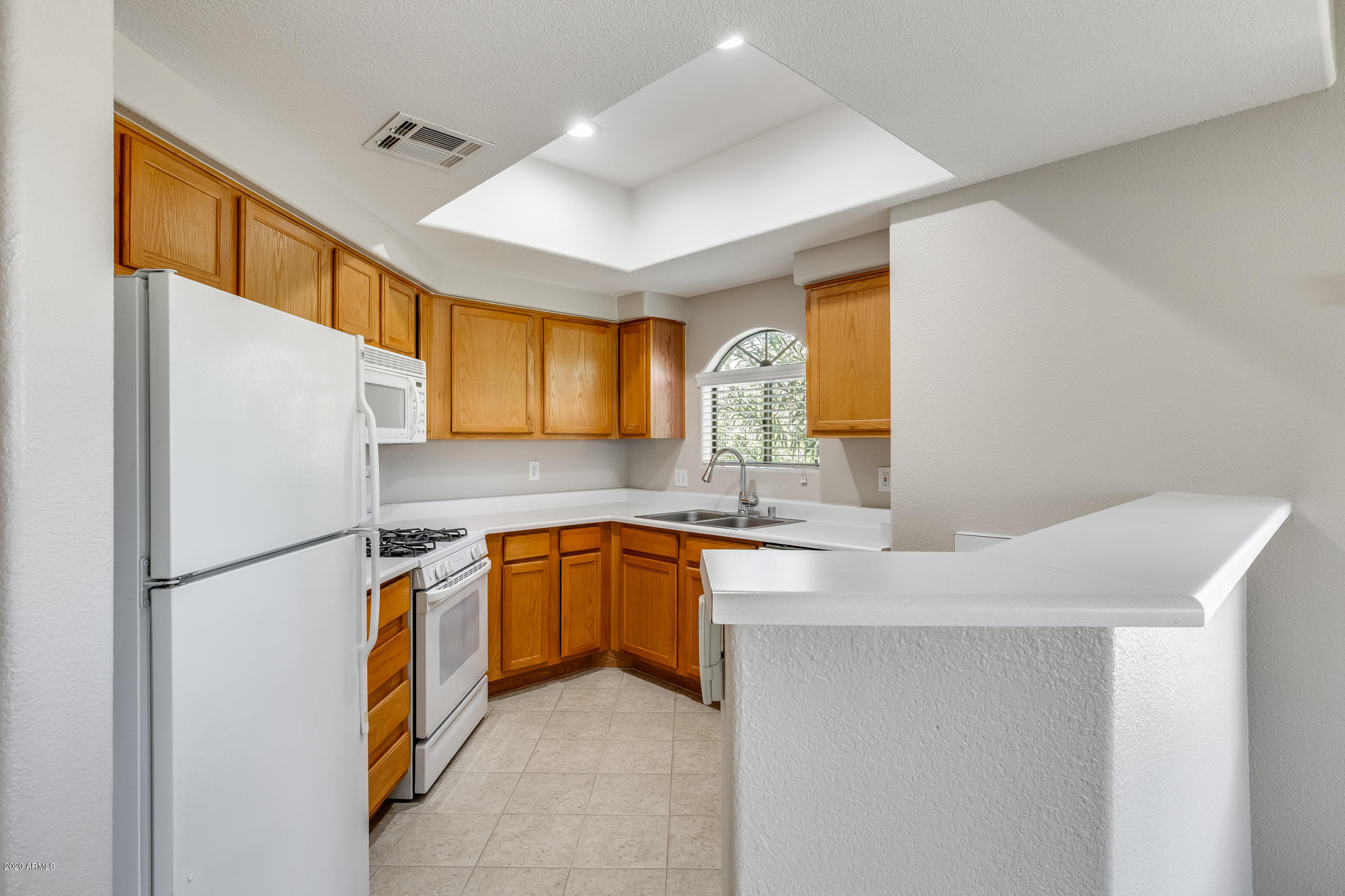 10030 West Indian School Road, Unit 206 Phoenix, AZ 85037 - Photo 2 of 21