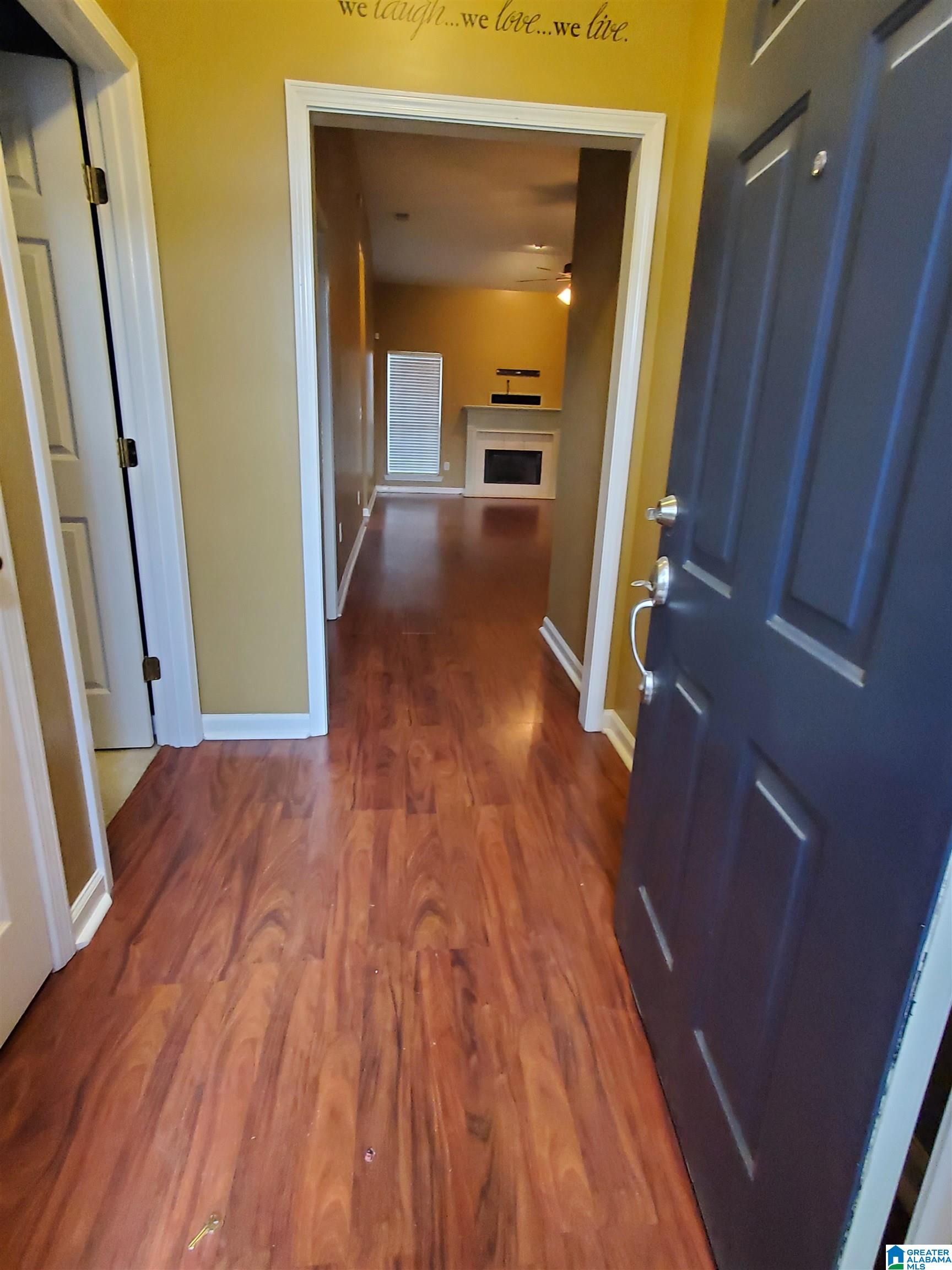 480 Daventry Circle Calera, AL 35040 - Photo 2 of 21