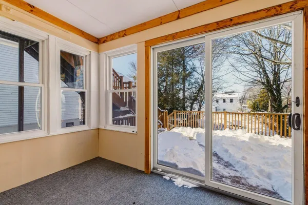 $3,200 | 514 Middle Street, Unit 1, Portsmouth, NH 03801