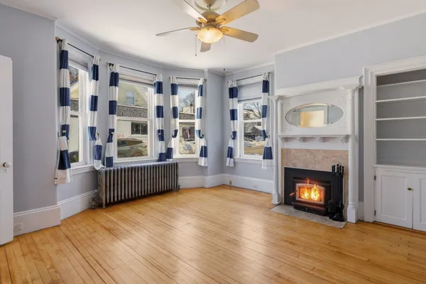 $3,200 | 514 Middle Street, Unit 1, Portsmouth, NH 03801