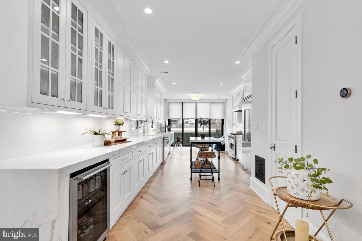 636 E Street Northeast Washington, DC 20002 - Photo 12 of 45