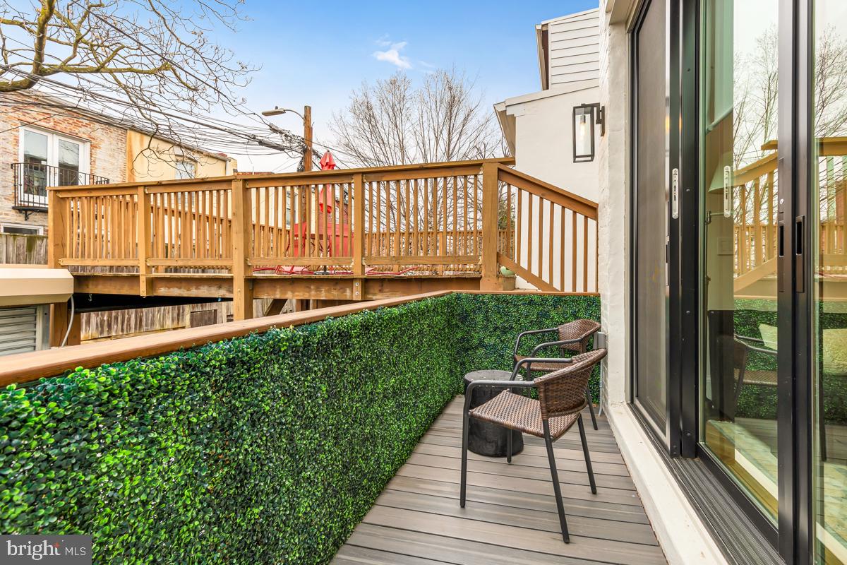 636 E Street Northeast Washington, DC 20002 - Photo 20 of 45