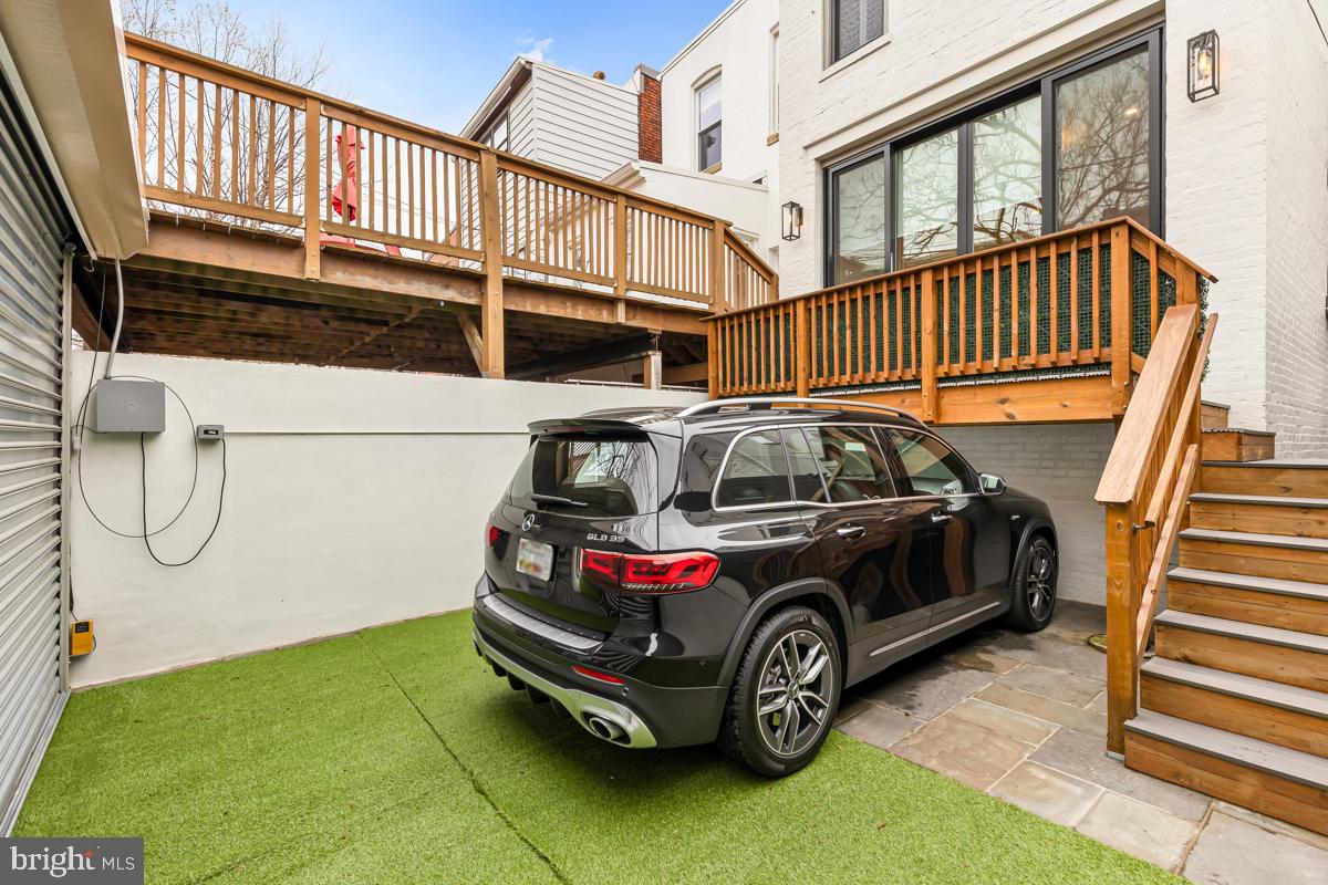 636 E Street Northeast Washington, DC 20002 - Photo 22 of 45