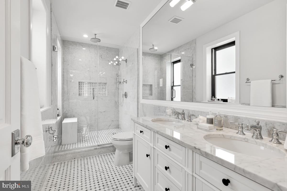 636 E Street Northeast Washington, DC 20002 - Photo 27 of 45