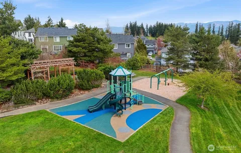 $1,250,000 | 36307 Southeast Isley Street, Snoqualmie, WA 98065