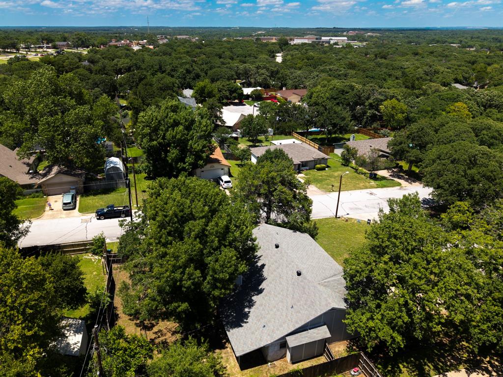 617 Rolling Ridge Court Azle, TX 76020 - Photo 18 of 20 Image quality insufficient for description