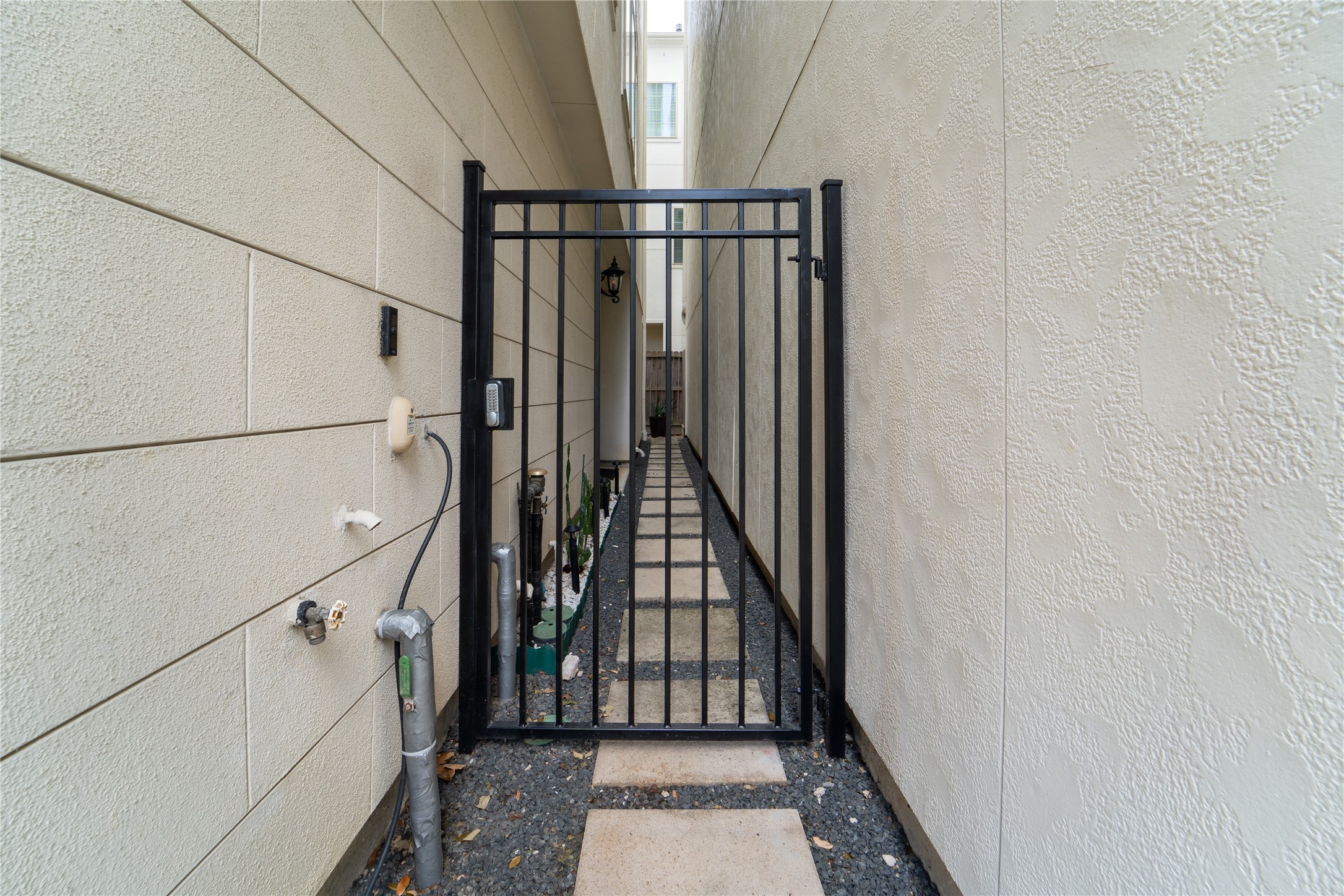 4008 Barnes Street Houston, TX 77007 - Photo 48 of 49