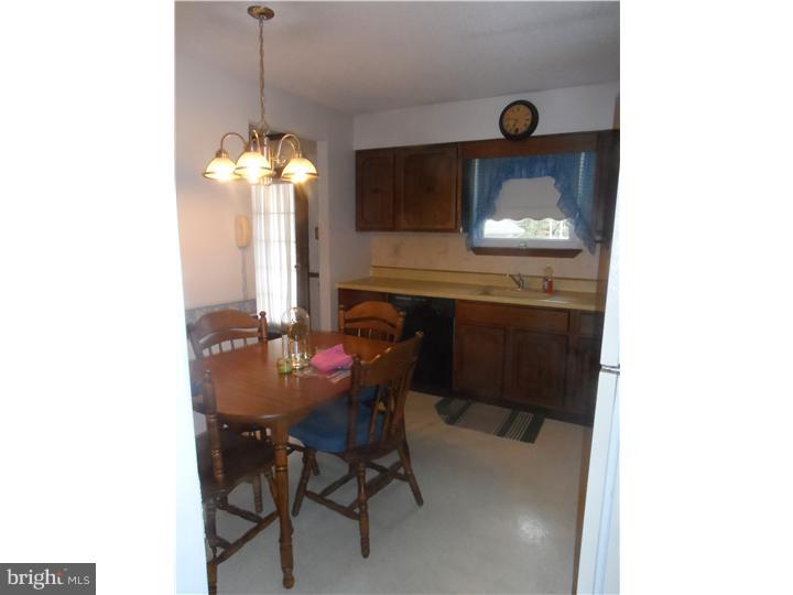 219 Sunnybrook Road Runnemede, NJ 08007 - Photo 5 of 10