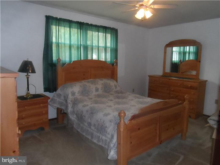 219 Sunnybrook Road Runnemede, NJ 08007 - Photo 9 of 10